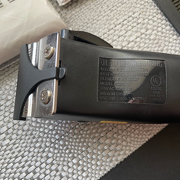 CONAIR HC225R 17 Piece Hair Cut Kit - Picture 5 of 5